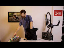 Load and play video in Gallery viewer, Dayliner Handlebar &amp; Trunk Box Bag (20 L)

